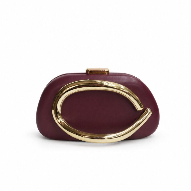 Bolso clutch burdeos polipiel asa dorada