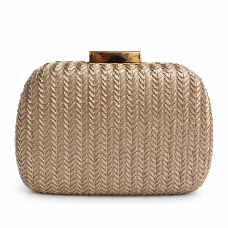 Bolso clutch beige champán ovalado textura