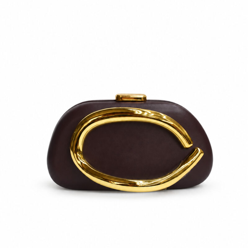 Bolso clutch marrón chocolate polipiel asa dorada