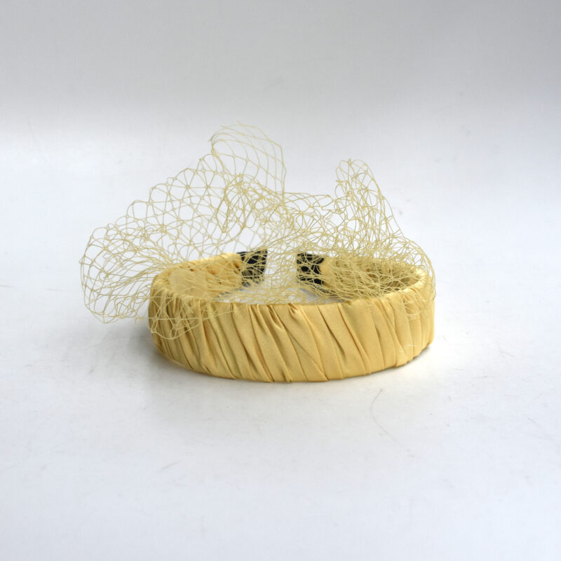 Diadema fiesta amarilla pastel redecilla