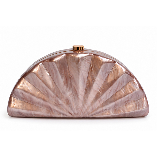 Bolso clutch rosa nácar abanico